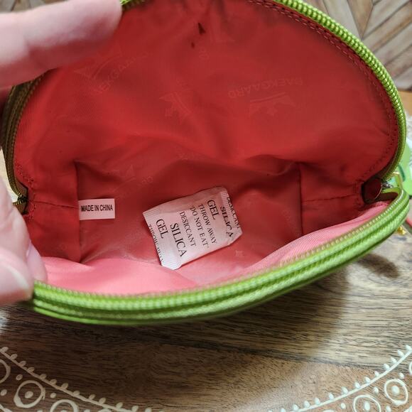 NWT BAEKGAARD Genuine Leather Apple & Coral Clamshell Travel Case w/ Tag  L - Picture 7 of 9